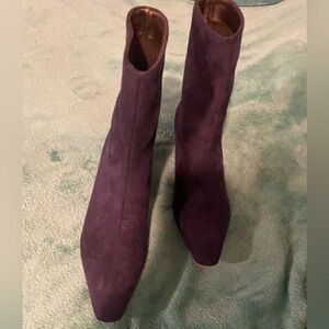 Faux suede black heels size 7 New